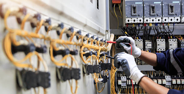 Professional Electrician technician working in Oakton, VA